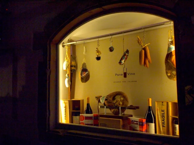 Entrare in una Bottega con Occhi Nuovi: La Guida per Riconoscere la Qualità Autentica al Primo Sguardo